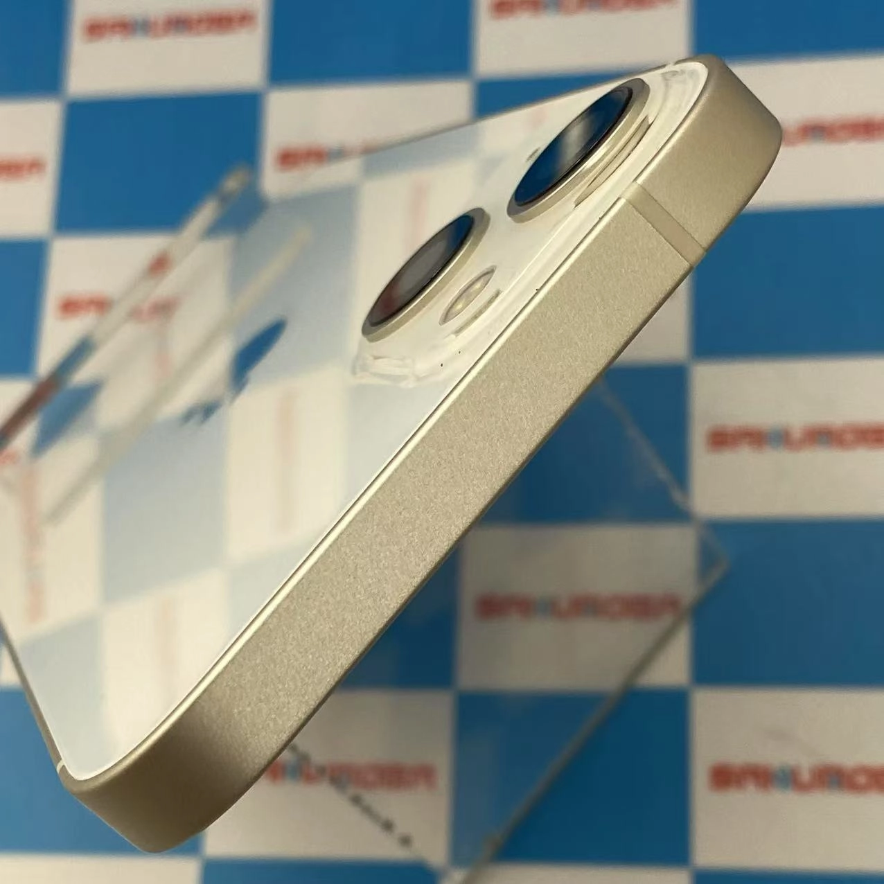 iPhone13 128GB スターライト MLND3J/A docomo