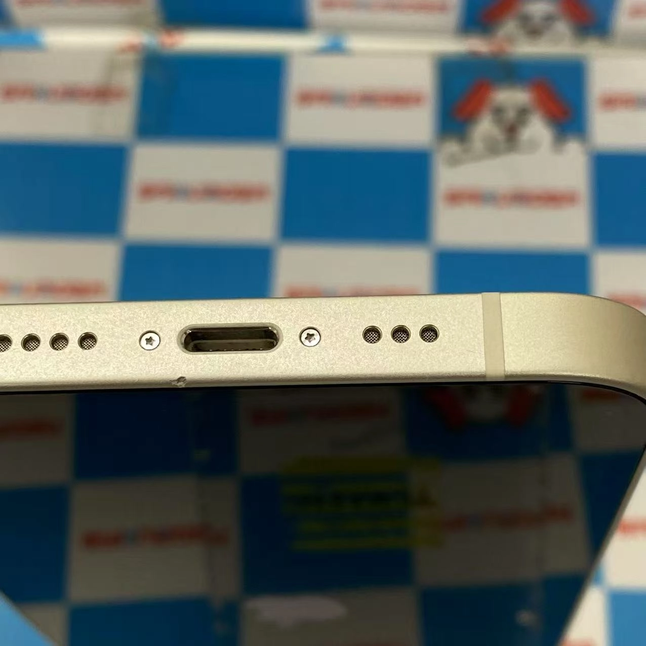 iPhone13 128GB スターライト MLND3J/A docomo