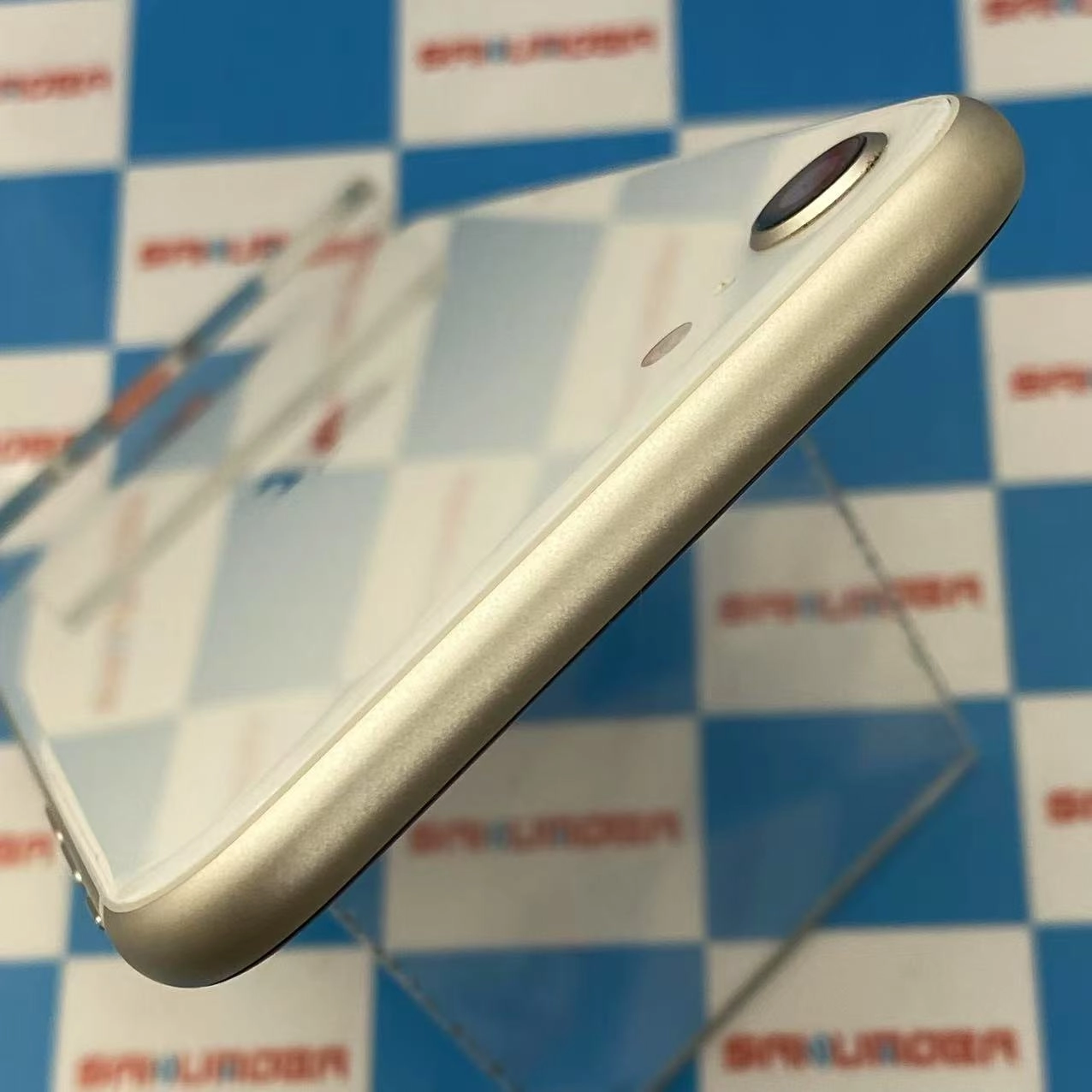 iPhoneSE 第3世代 64GB スターライト MMYD3J/A SoftBank版SIMフリー 美品