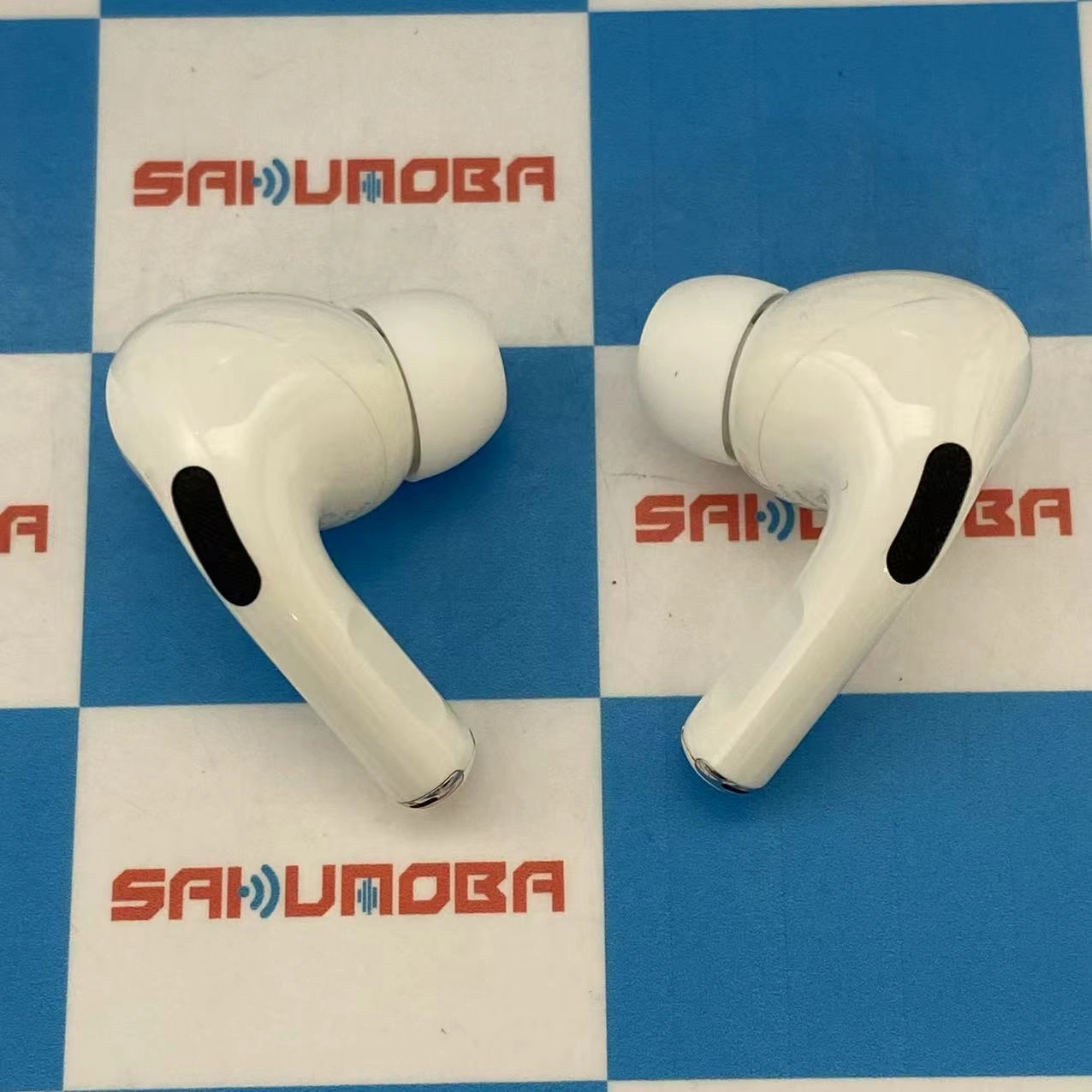 AirPods Pro 第1世代 2019年モデル ホワイト A2084 ジャンク品