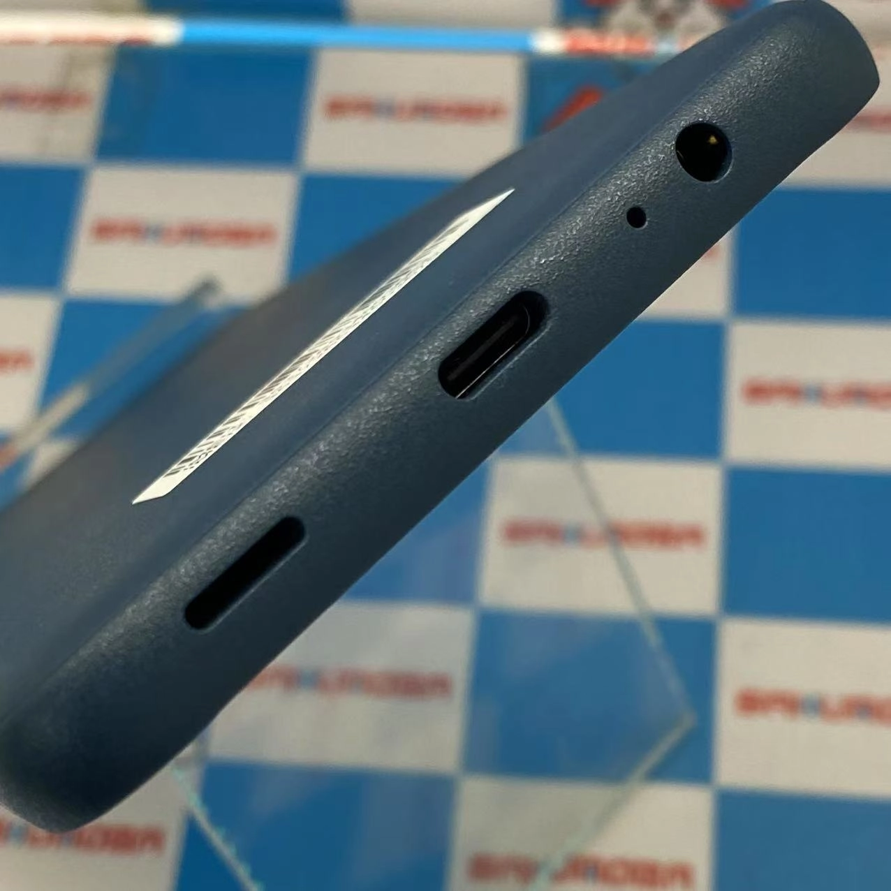 arrows We2 4GB/64GB ライトブルー FCG02 SIMロック解除済 au 極美品