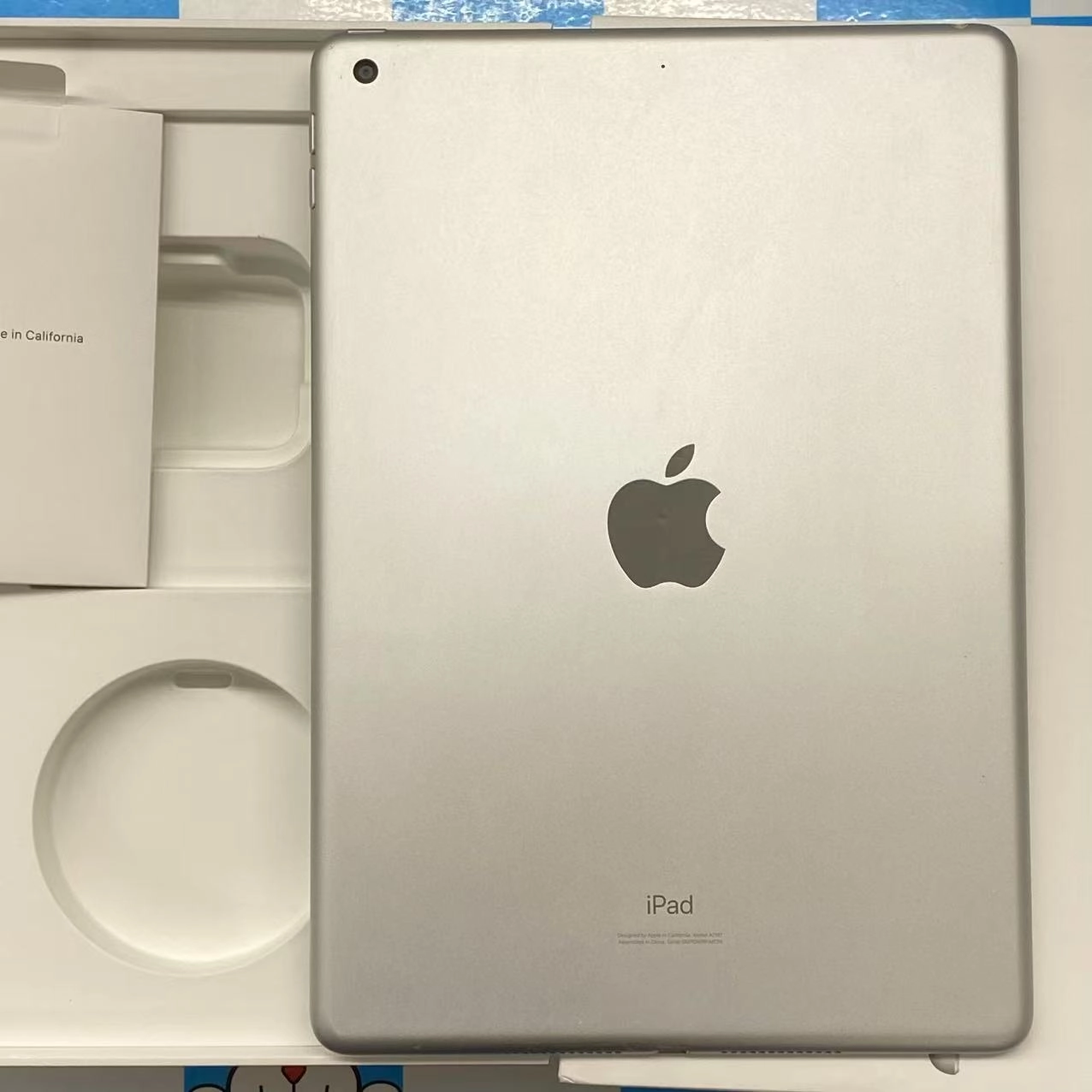 iPad 第7世代 Wi-Fiモデル 32GB シルバー MW752J/A