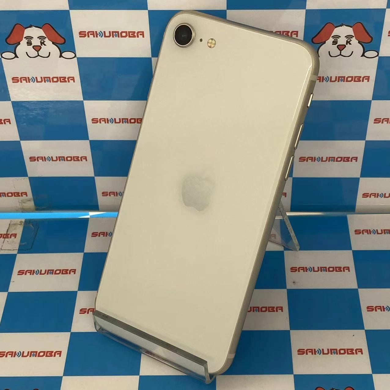iPhoneSE 第3世代 128GB スターライト MMYG3J/A SIMロック解除済 docomo 新品同様