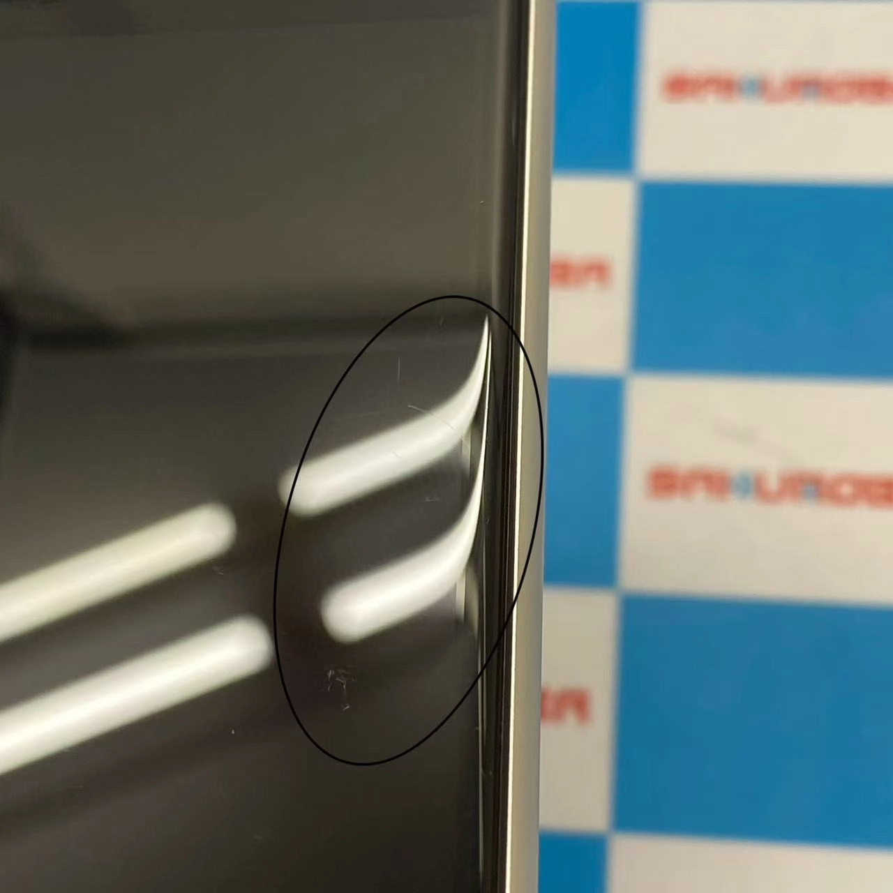 iPhoneSE 第3世代 128GB スターライト MMYG3J/A docomo版SIMフリー