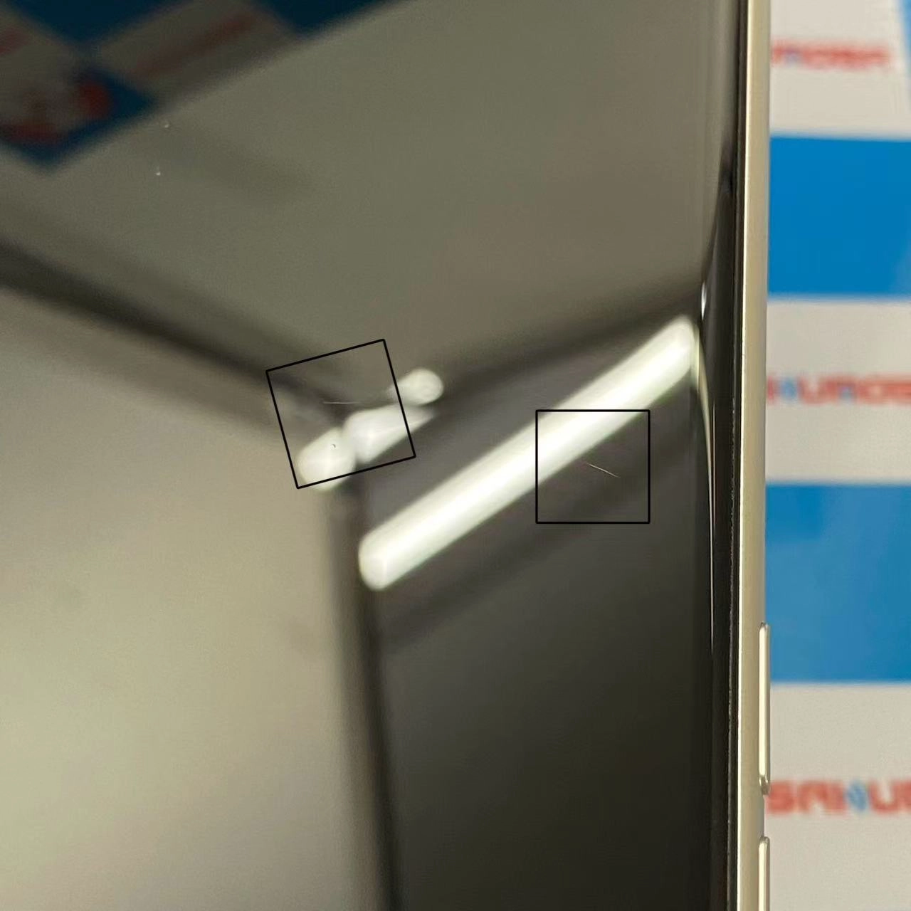 iPhoneSE 第3世代 64GB スターライト MMYD3J/A au版SIMフリー