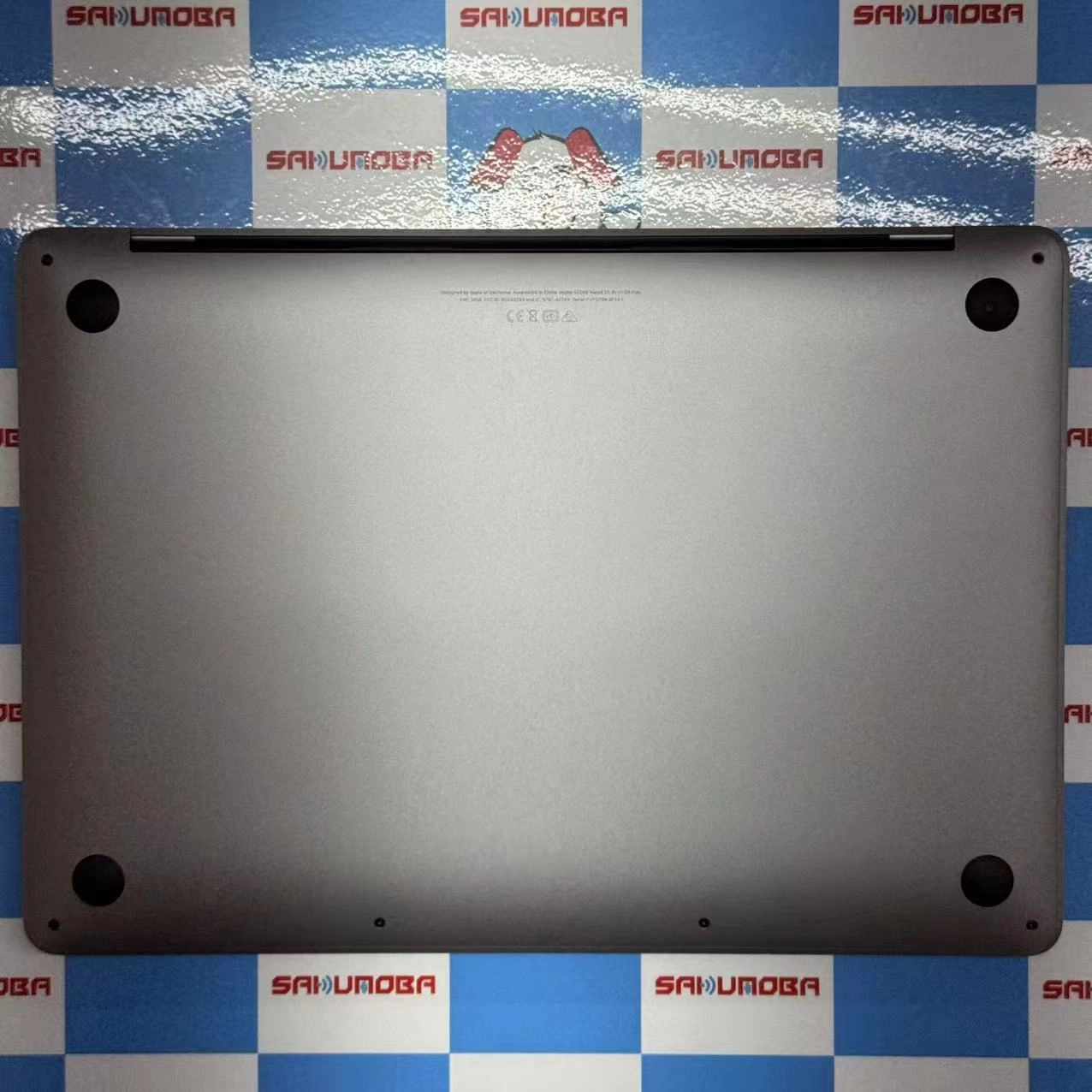 MacBook Pro 13インチ Mid2020 Corei5(1.4GHz) 8GB/256GB シルバー MXK62J/A