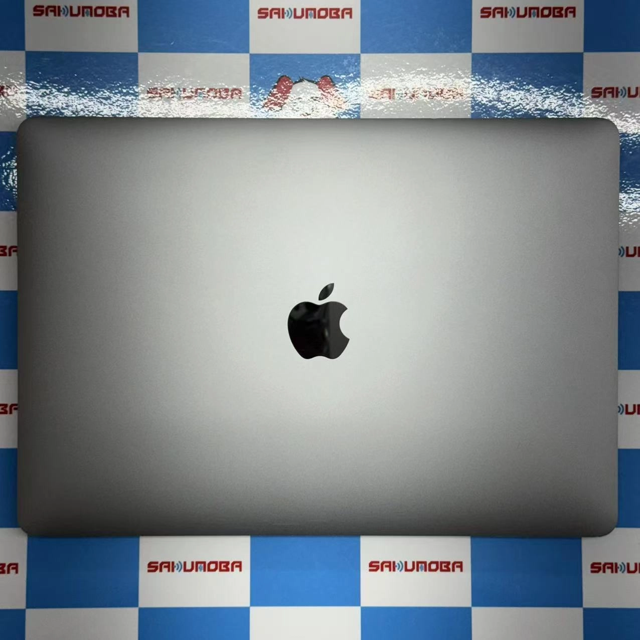 MacBook Pro 13インチ Mid2020 Corei5(1.4GHz) 8GB/256GB シルバー MXK62J/A