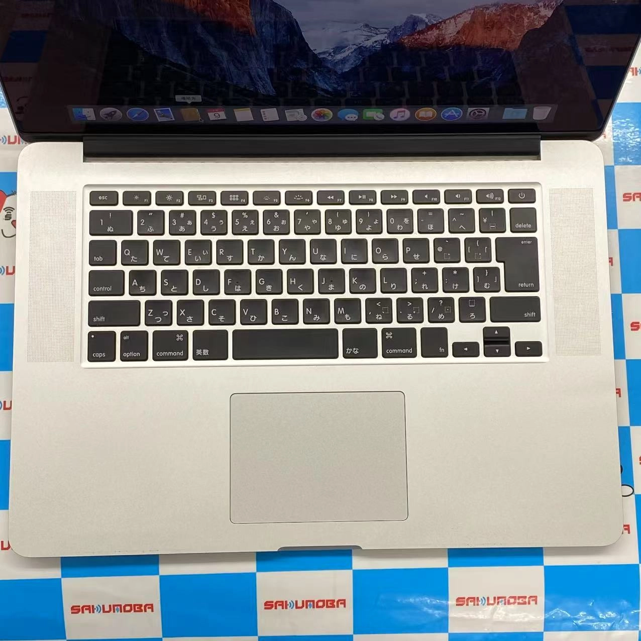 MacBook Pro 15インチ Mid2015 16GB 256GB 2.2GHz Corei7 シルバー MJLQ2J/A 16GB/256GB