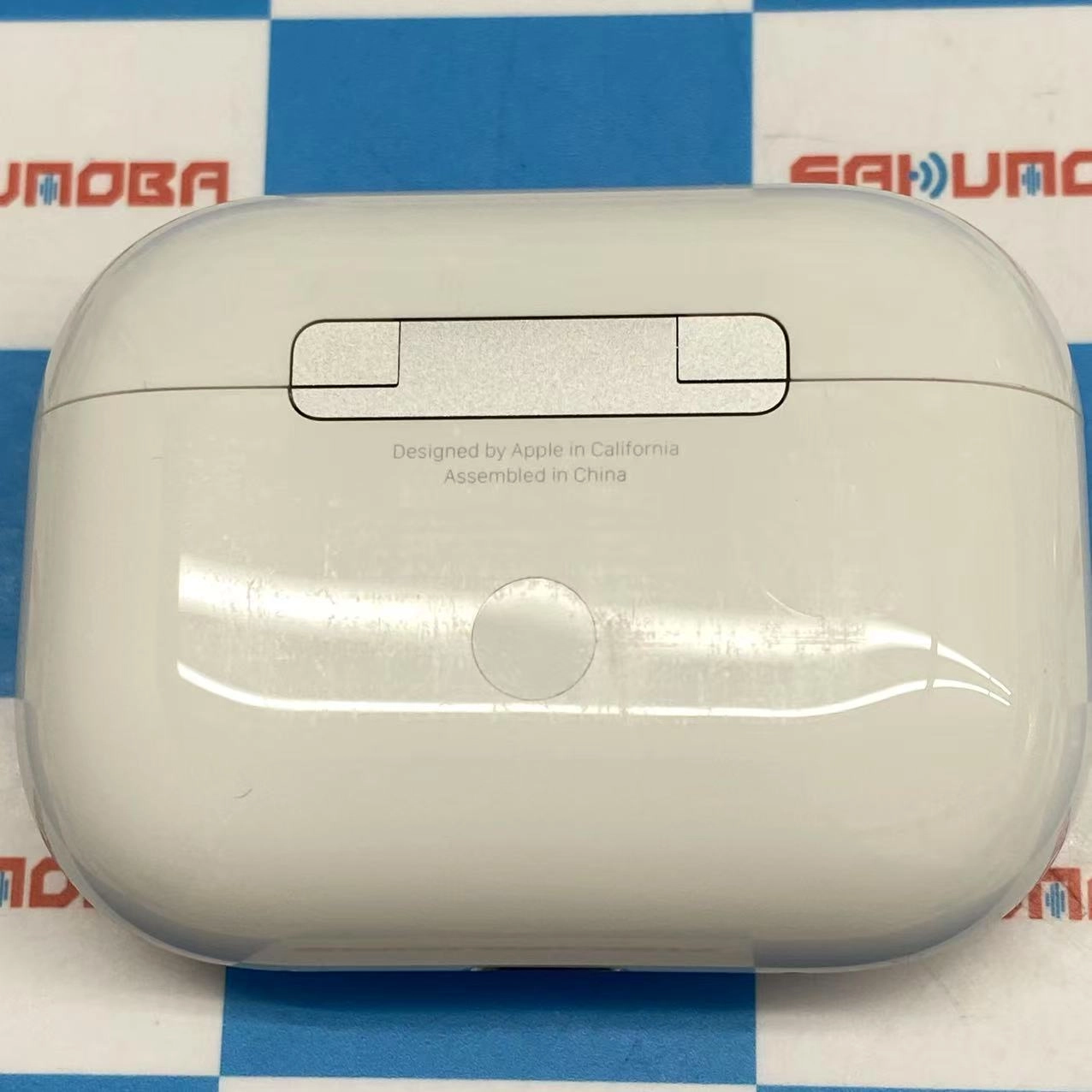 AirPods Pro 第2世代 MagSafe充電ケース(USB-C)付き ホワイト MTJV3J/A