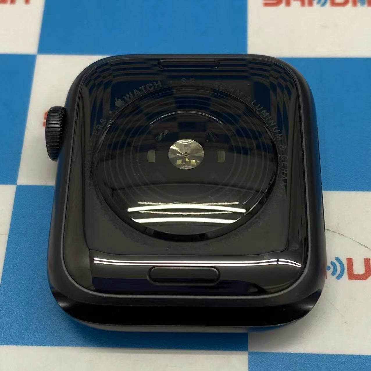 Apple Watch SE 40mm GPSモデル 32GB ゴールド MYF72J/A SIMフリー 訳あり品