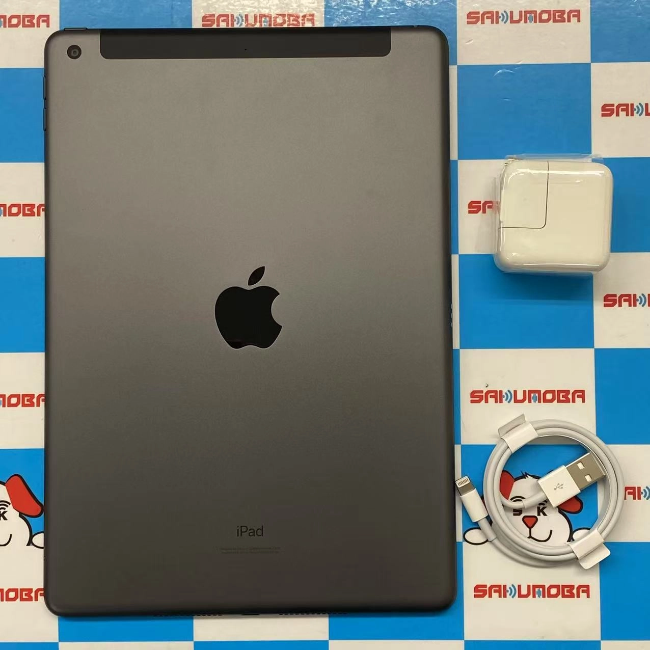 iPad 第8世代 Wi-Fi+Cellularモデル 32GB スペースグレイ NYMH2J/A au版SIMフリー 訳あり交換未使用品