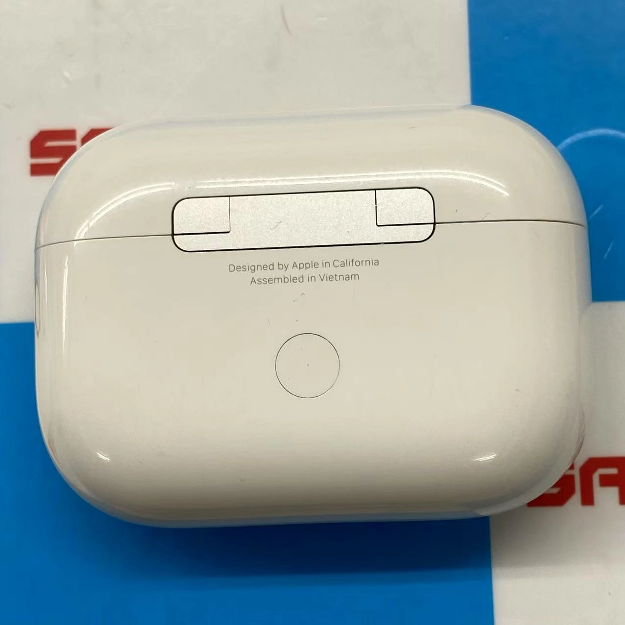 Airpods Pro 第2世代 ー ホワイト MQD83J/A