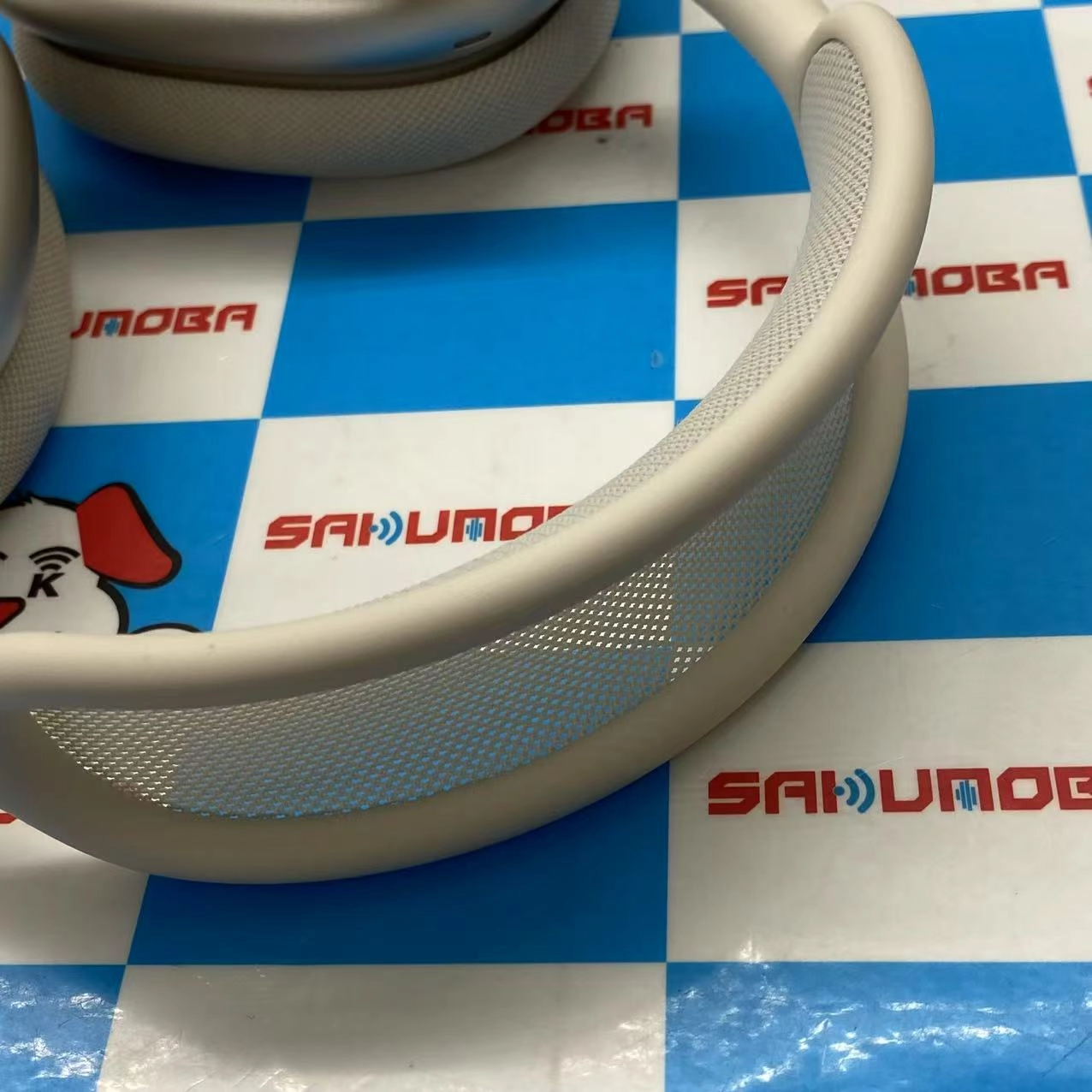 AirPods Max (USB-C) 2024年モデル スターライト MWW53ZA/A 新品同様