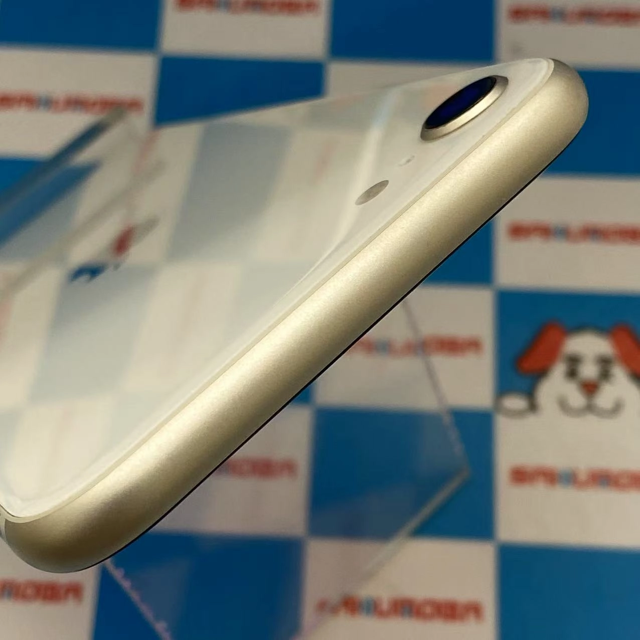 iPhoneSE 第3世代 64GB スターライト MMYD3J/A SIMロック解除済 SoftBank 極美品