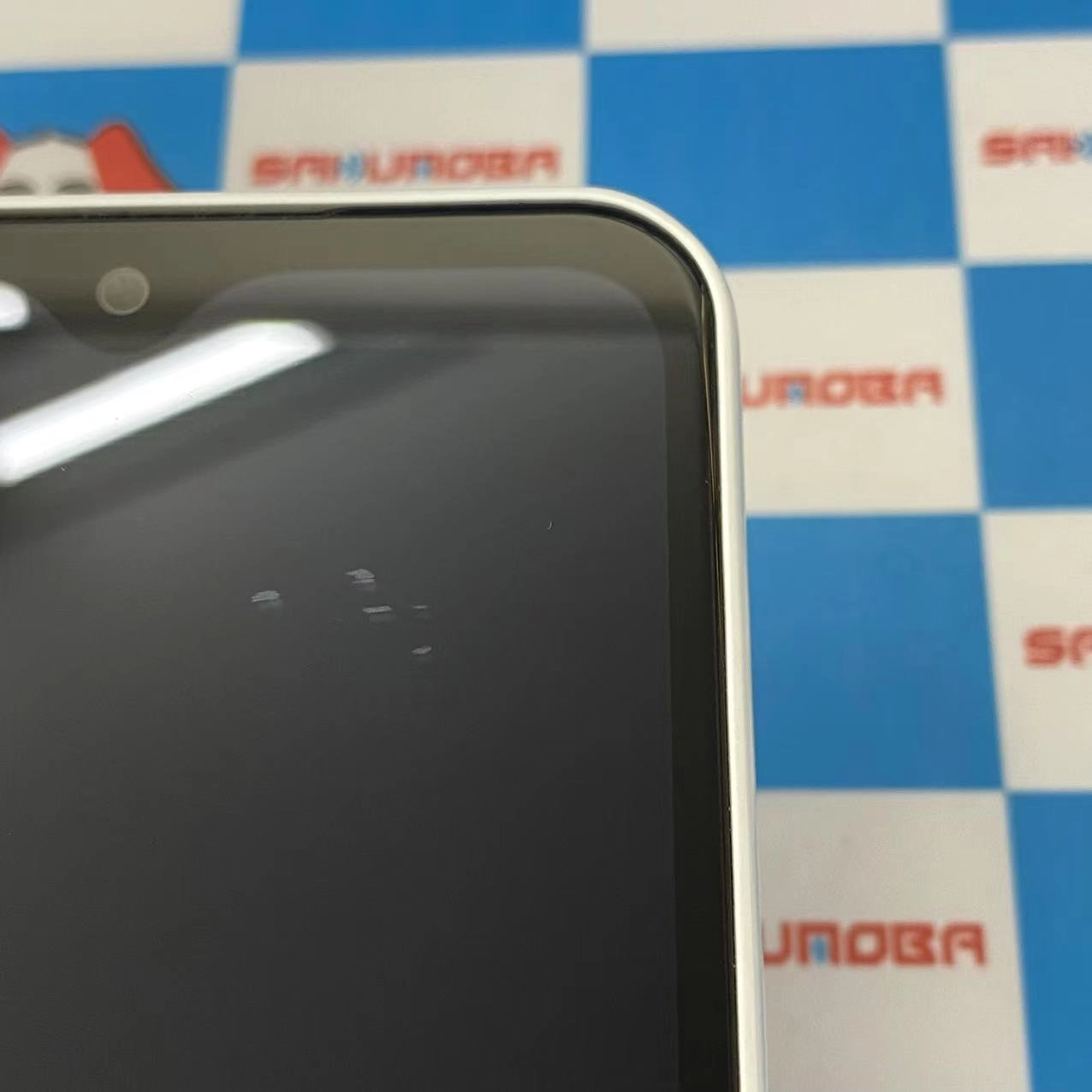 arrows We 64GB ホワイト F-51B SIMロック解除済 docomo