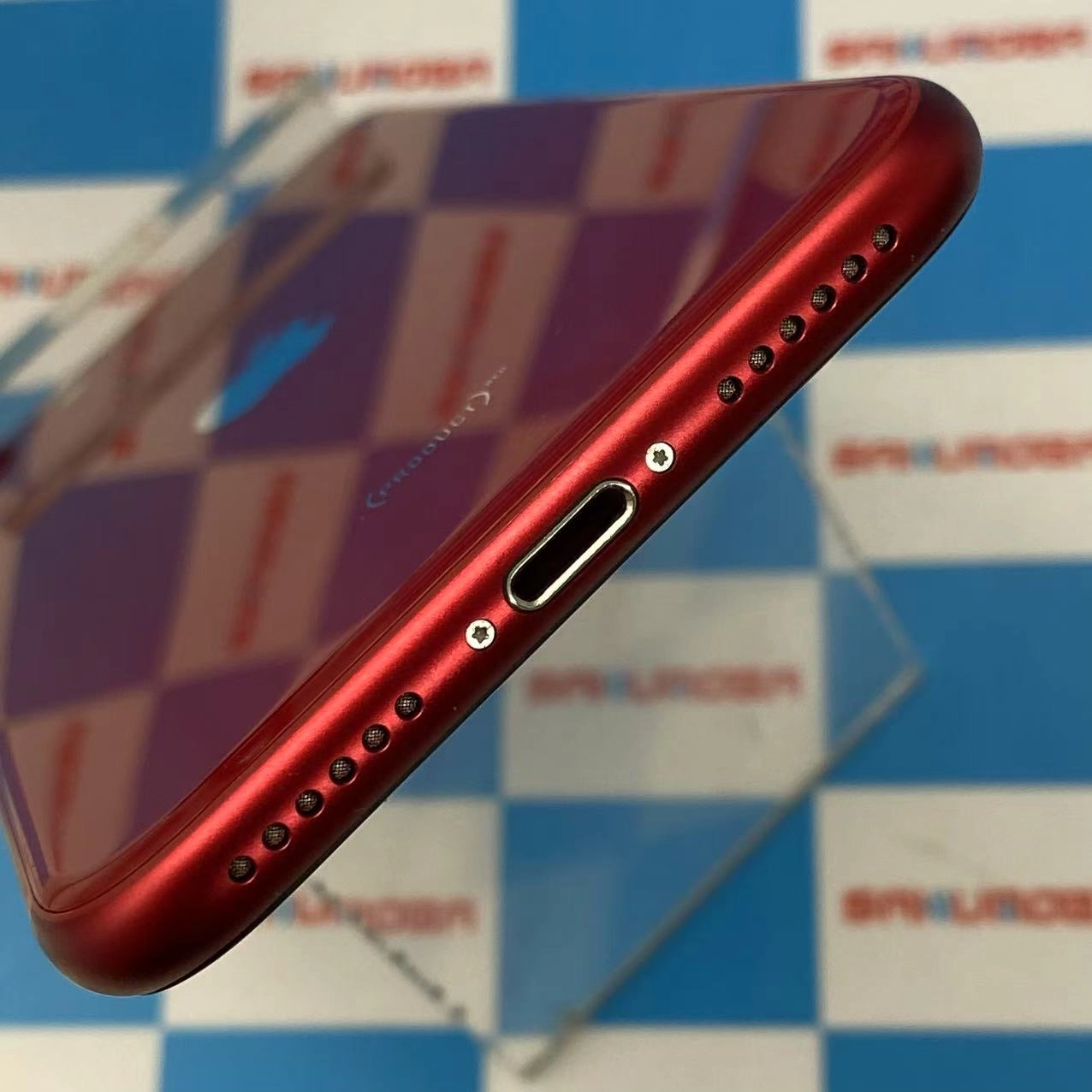  iPhoneSE 第3世代 256GB レッド MMXE3LL/A 海外版SIMフリー 美品