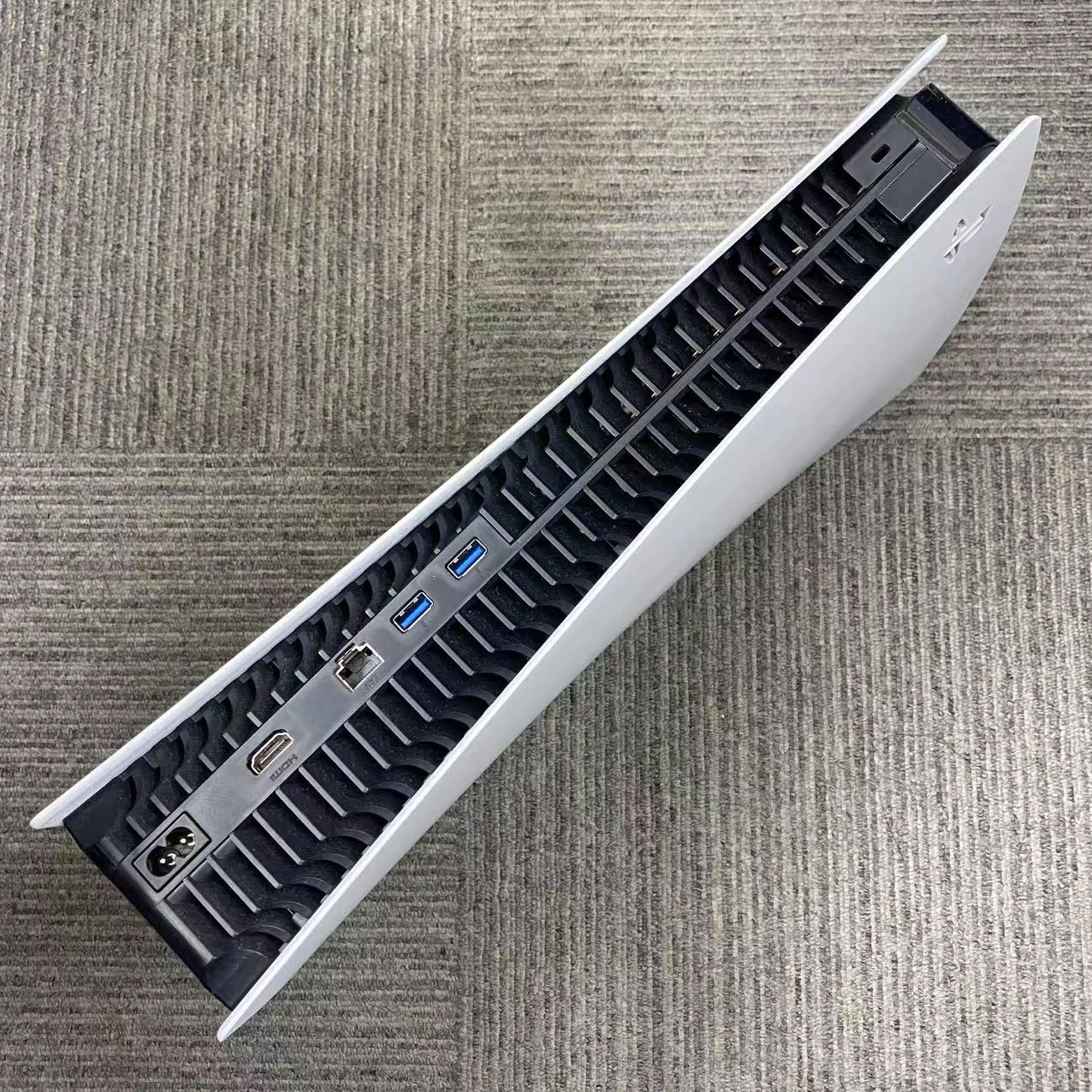 Playstation5 デジタル・エディション 825GB ホワイト CFI-1000B01