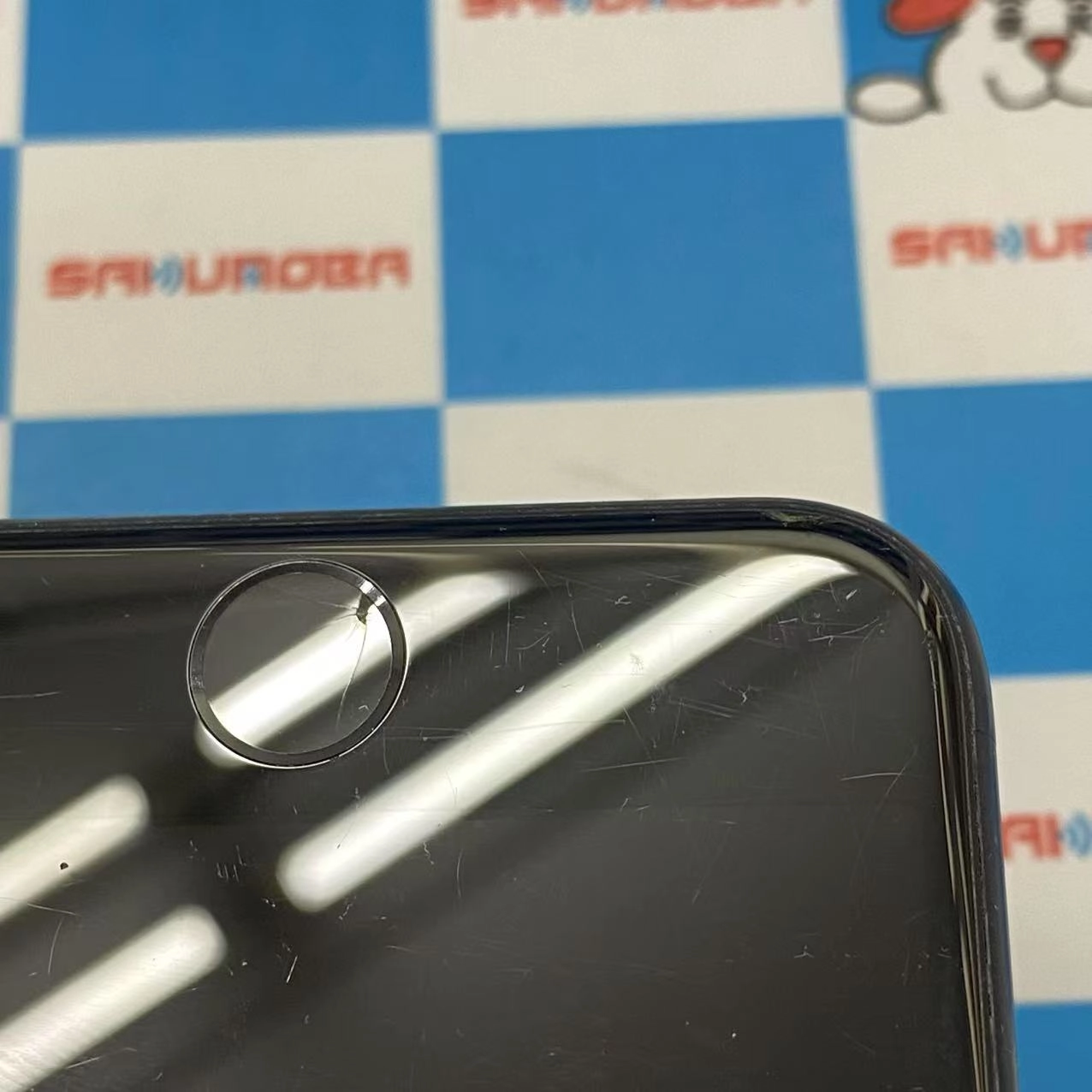 iPhoneSE 第2世代 128GB ブラック NXD02J/A AU版SIMフリー ジャンク品 au