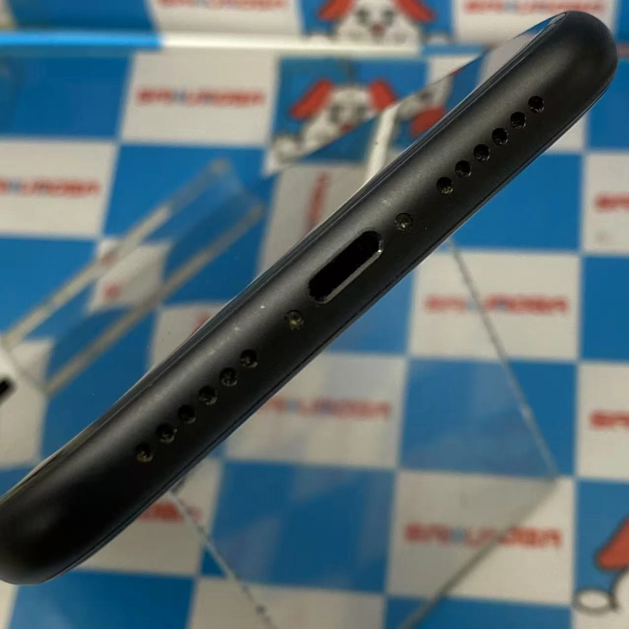 iPhoneXR 64GB ブラック MT002J/A SoftBank版SIMフリー