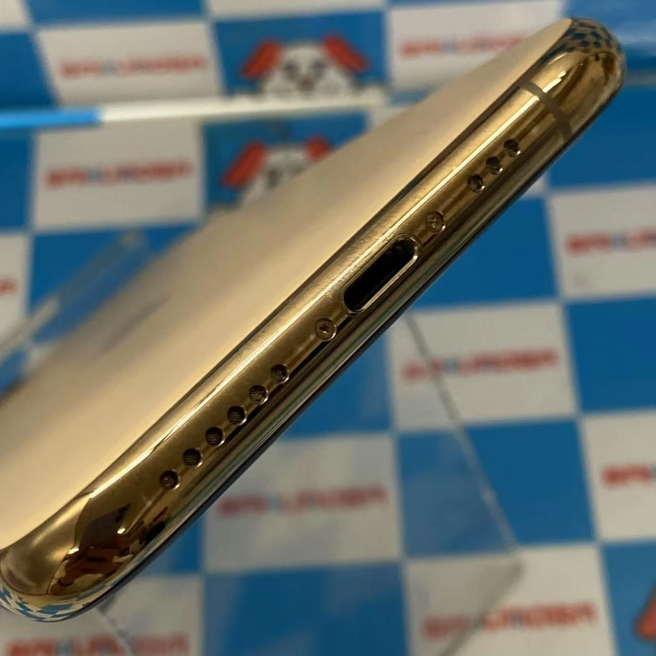 iPhone11 Pro 512GB ゴールド NWCF2J/A SIMロック解除済 au