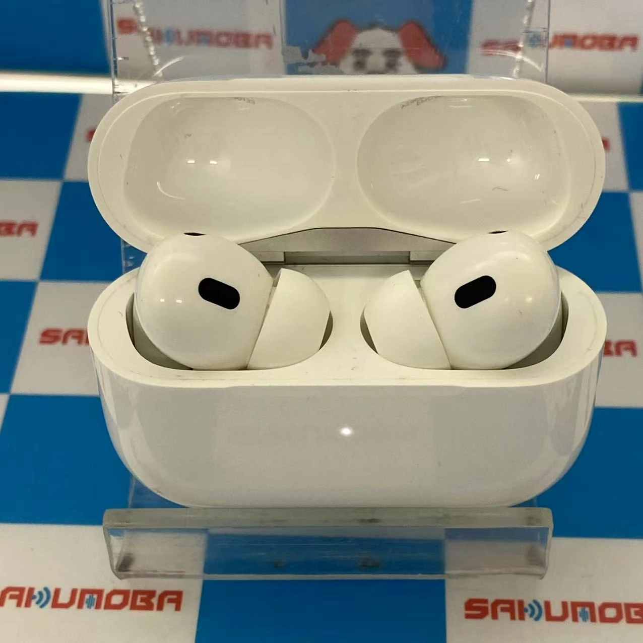 AirPods Pro 第2世代 MagSafe充電ケース(USB-C)付き ホワイト MTJV3J/A