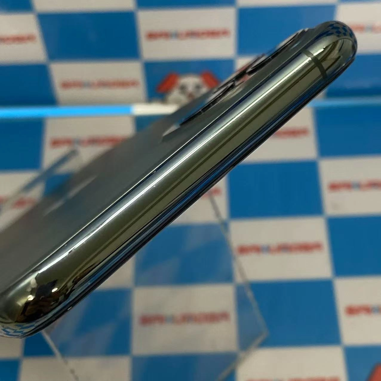 iPhone11 Pro Max 256GB ミッドナイトグリーン MWHM2J/A docomo版SIMフリー ジャンク品