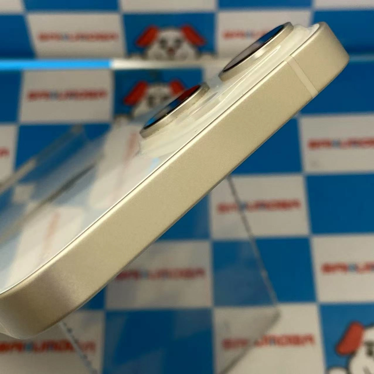 iPhone14 128GB スターライト MPUQ3J/A docomo版SIMフリー 極美品