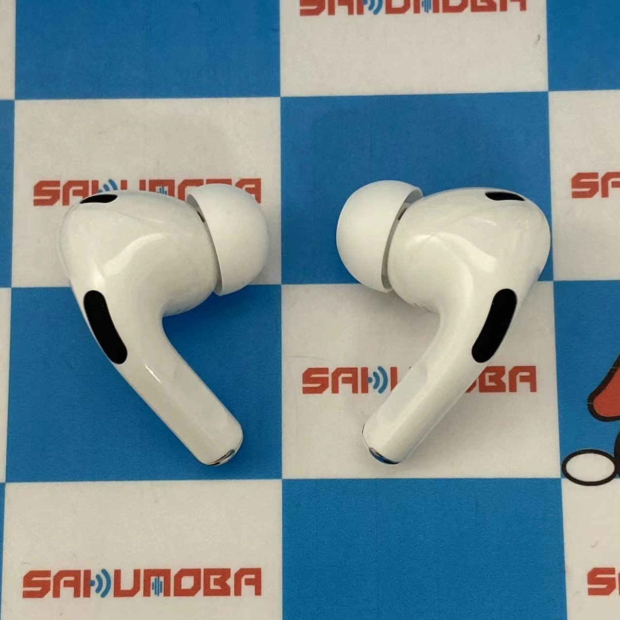 AirPods Pro 第2世代 MagSafe充電ケース(USB-C)付き ホワイト MTJV3J/A 開封未使用品