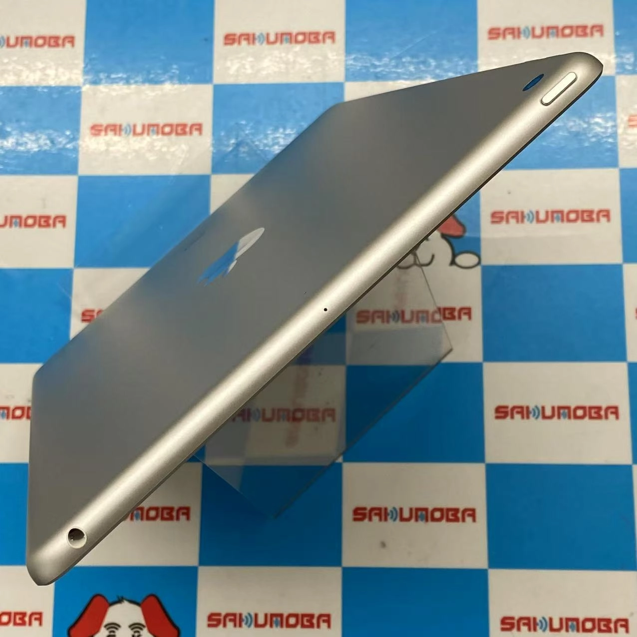 iPad 第8世代 Wi-Fiモデル 32GB シルバー NYLA2J/A 交換未使用品