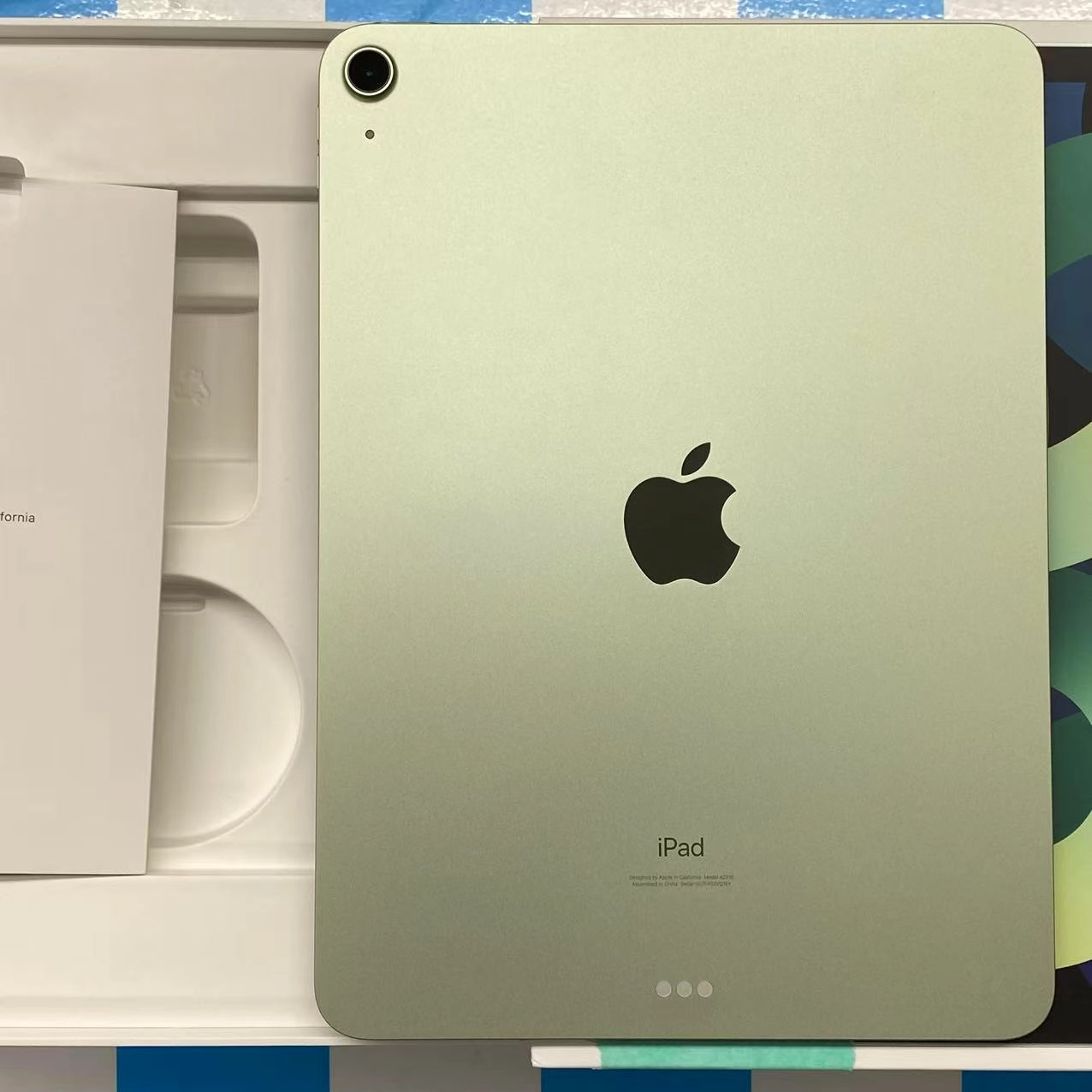 iPad Air 第4世代 Wi-Fiモデル 256GB グリーン MYG02J/A 新品同様