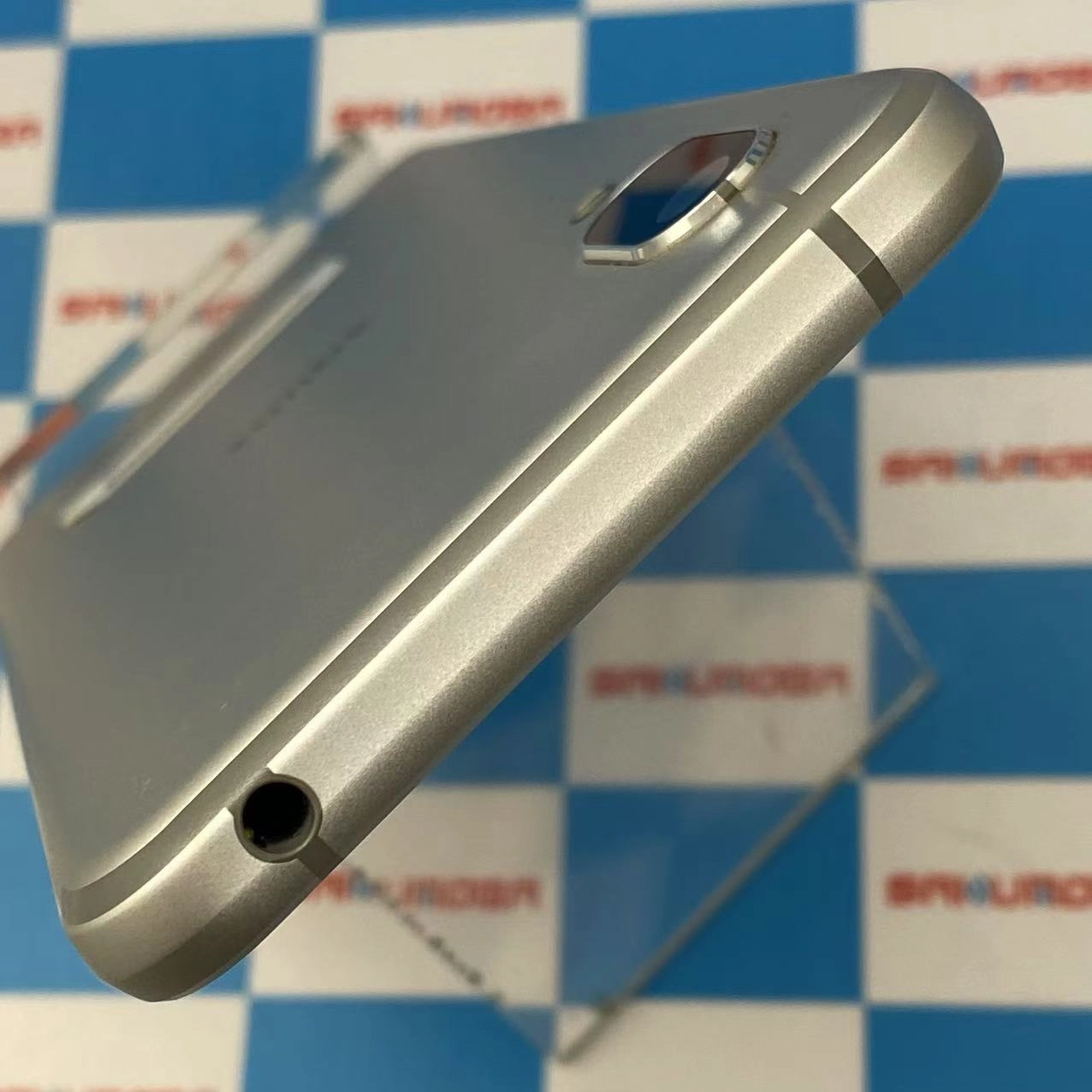 AQUOS sense3 basic 32GB シルバー SHV48 AU版SIMフリー 美品