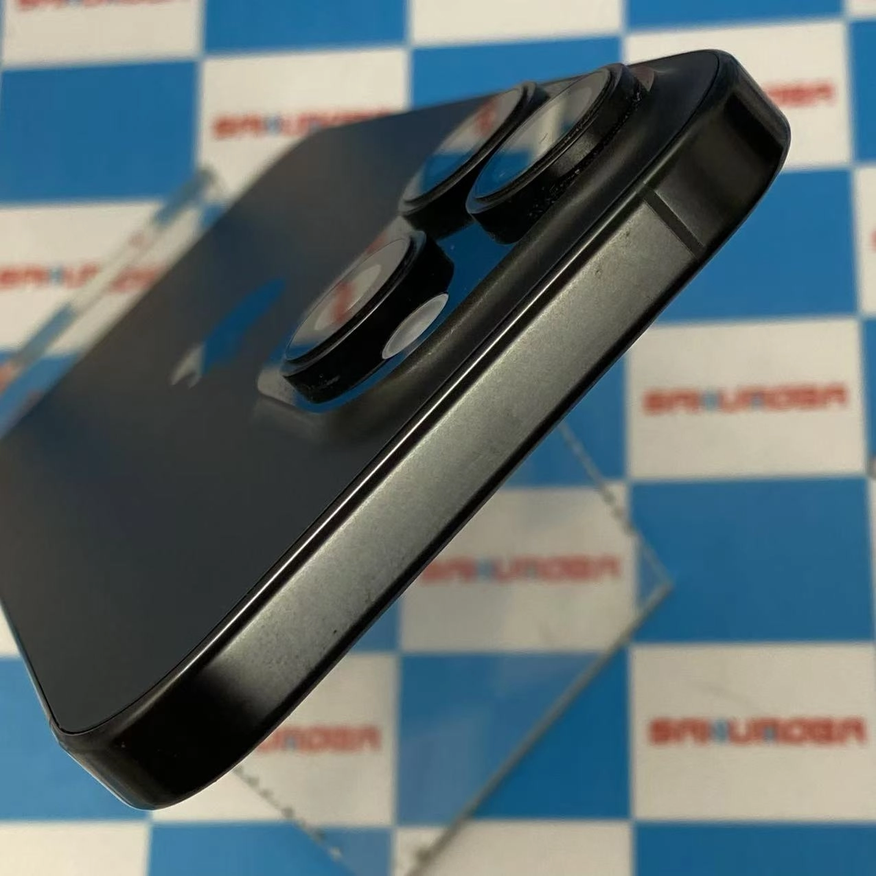 iPhone16 Pro 256GB ブラックチタニウム MYN03J/A au ジャンク品