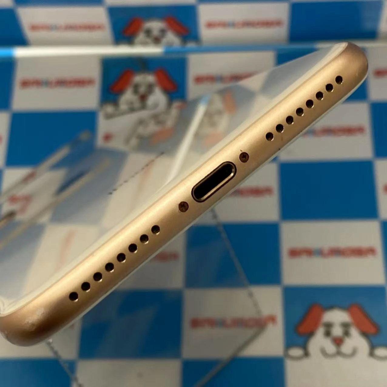 iPhone8 Plus 256GB ゴールド MQ9Q2J/A AU版SIMフリー