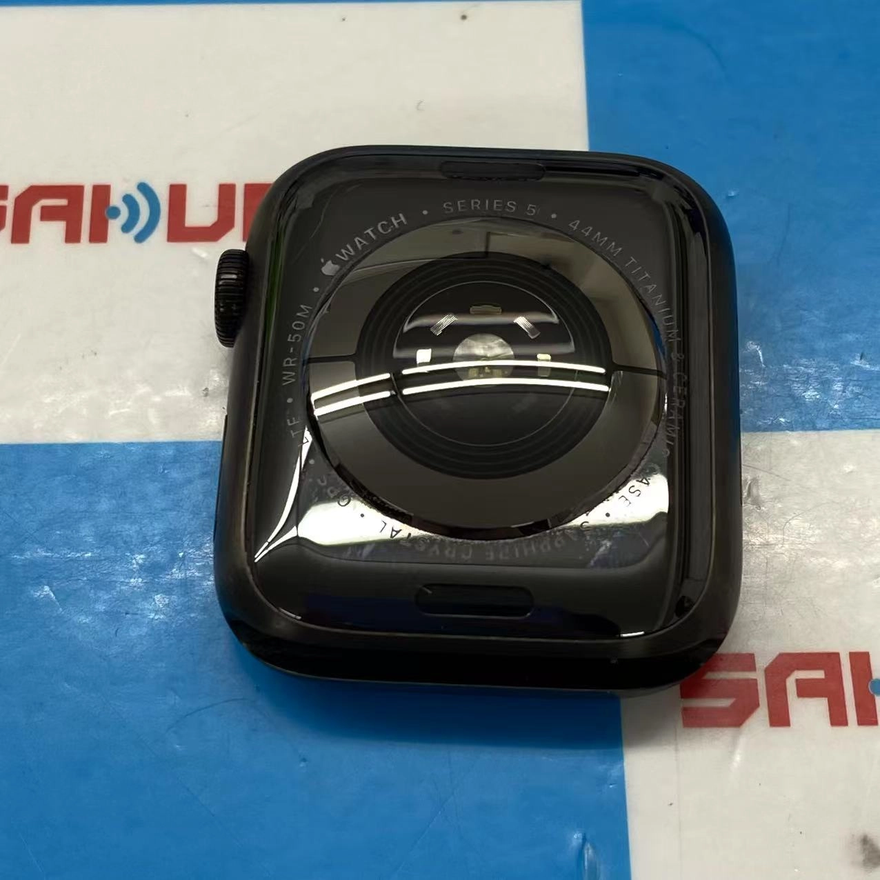 Apple Watch Edition Series5 44mm GPS+Cellularモデル 32GB スペースブラック MWR52J/A SIMフリー訳あり品