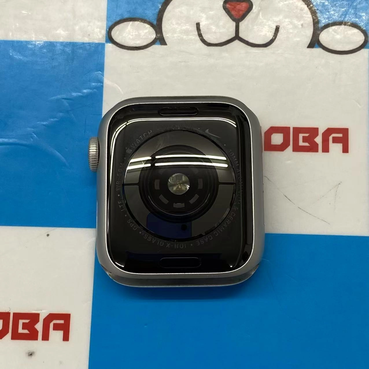 Apple Watch Nike Series5 40mm GPS+Cellularモデル 32GB シルバー MWQG2J/A SIMフリー