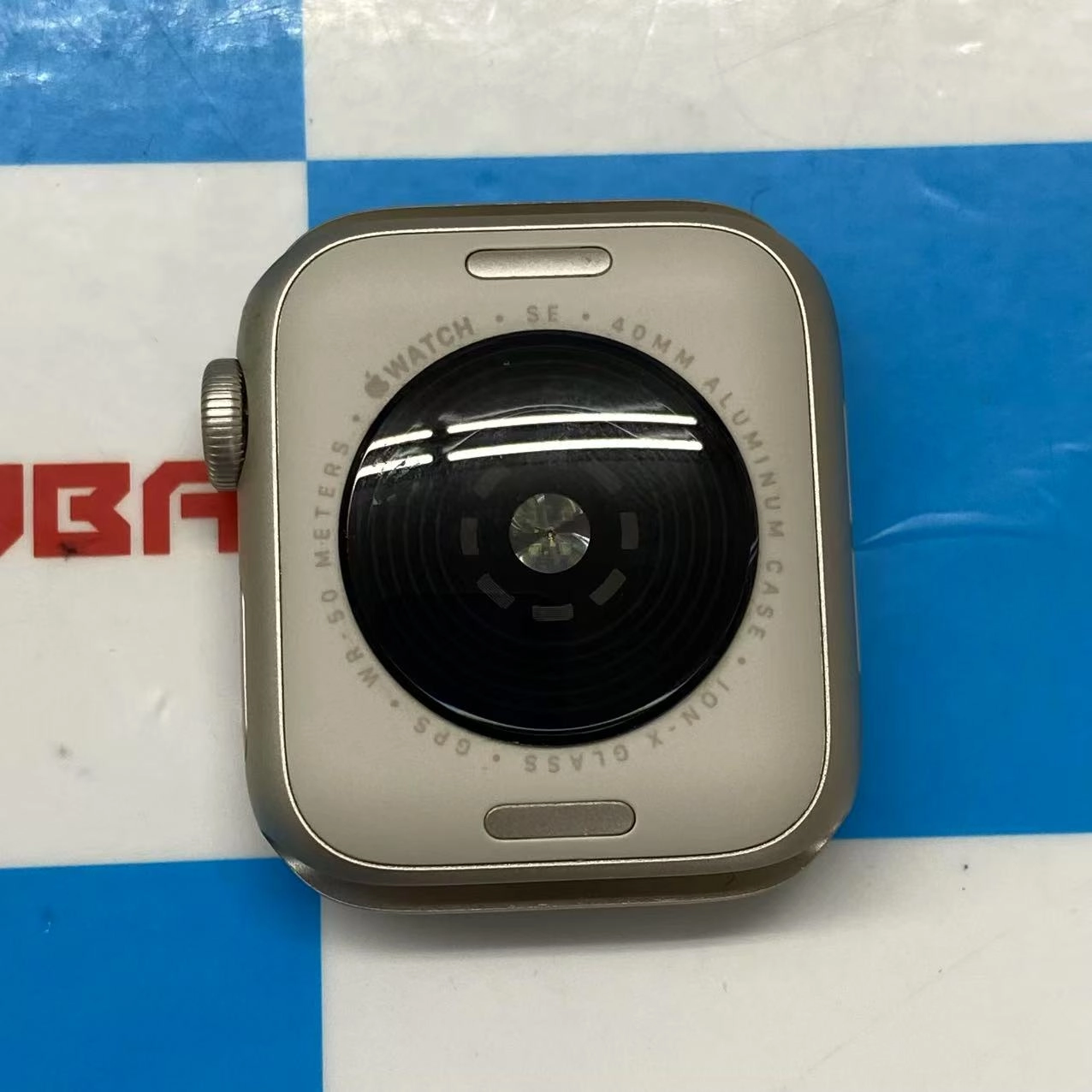 Apple Watch SE 第2世代 40mm GPSモデル 32GB スターライト MNJP3J/A 美品