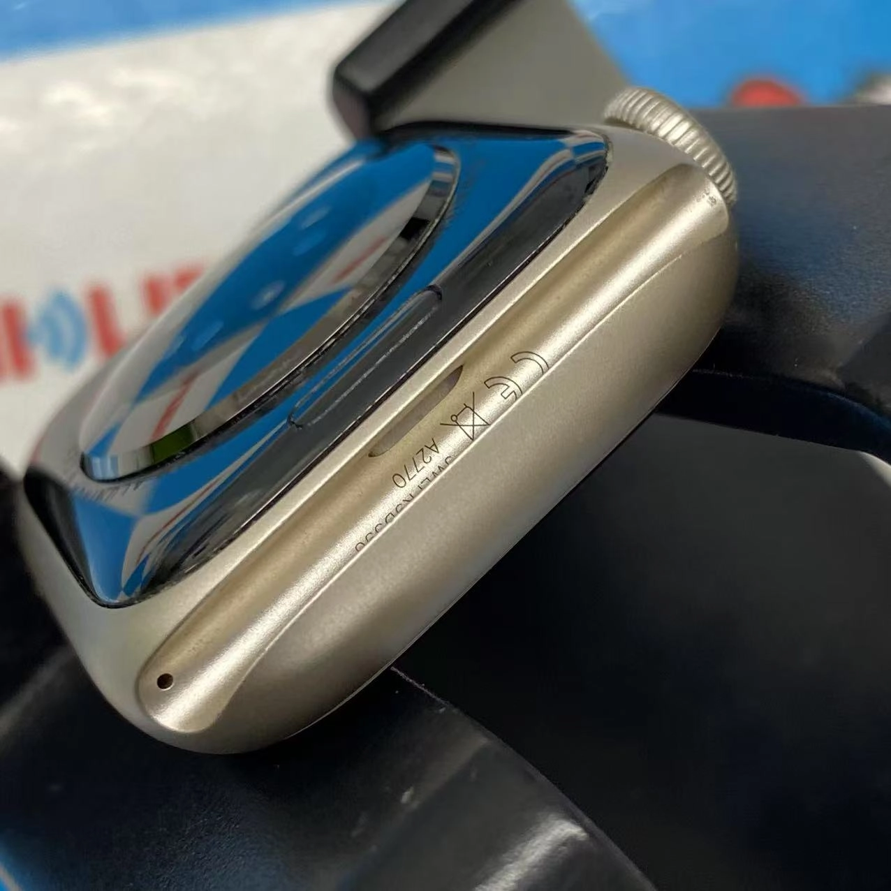 Apple Watch Series8 41mm GPSモデル 32GB スターライト MNPD3J/A 美品