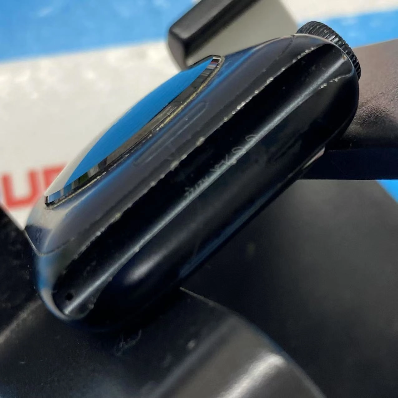 Apple Watch SE 第2世代 40mm GPSモデル 32GB ミッドナイト MNL83J/A