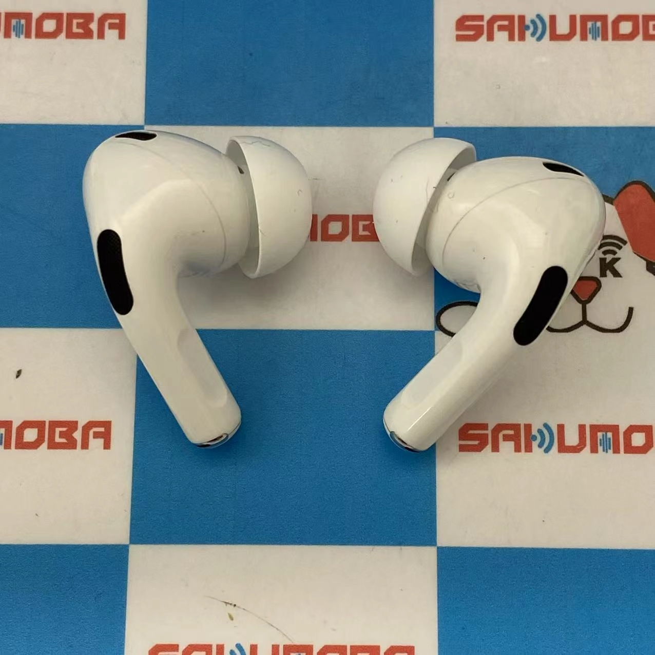 Airpods Pro 第2世代 ー ホワイト MQD83J/A