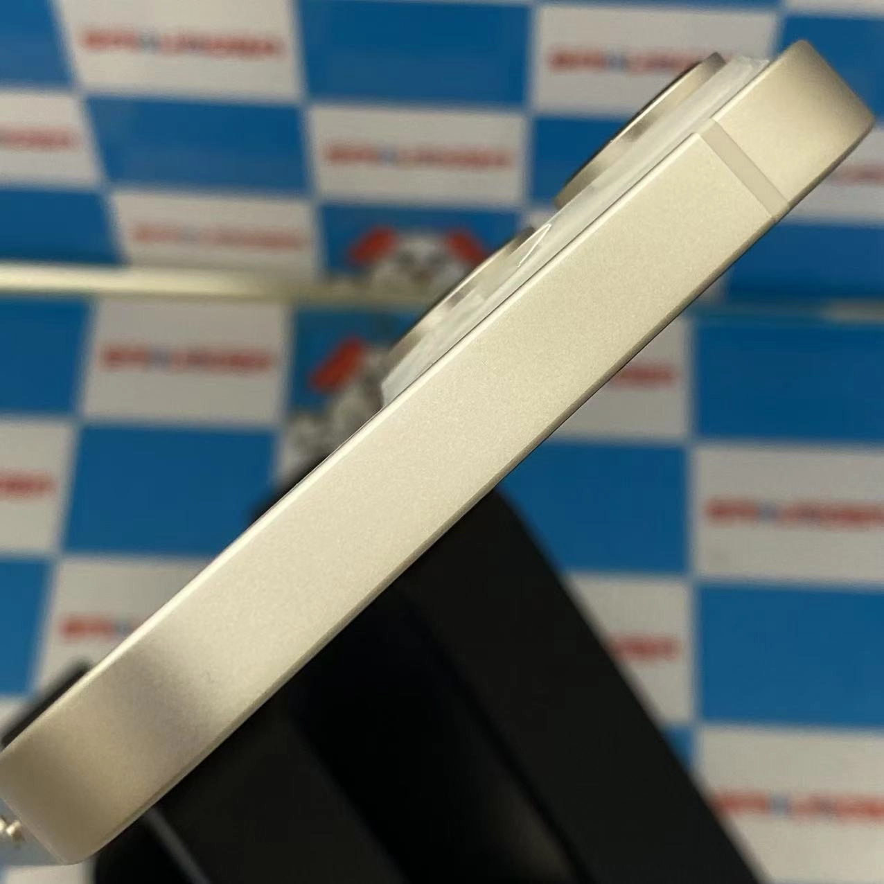 iPhone14 128GB スターライト MPUQ3J/A SIMフリー 新品同様品