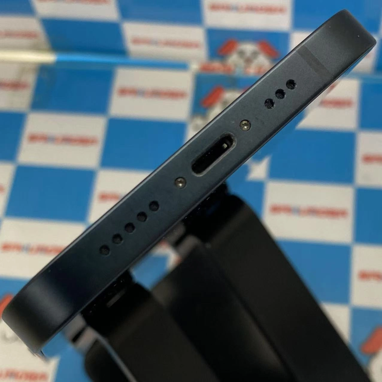 iPhone13 128GB ミッドナイト MLNC3J/A docomo版SIMフリー