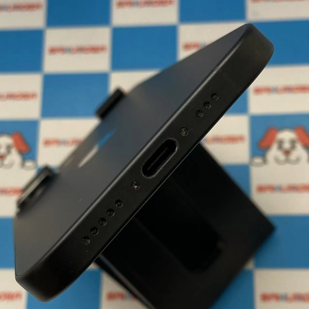 iPhone16 512GB ブラック MYE23J/A SIMフリー 美品