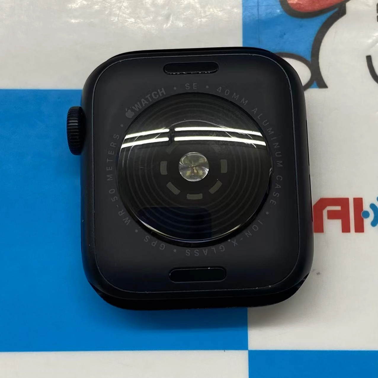 Apple Watch SE 第2世代 40mm GPSモデル 32GB ミッドナイト MNJT3TA/A