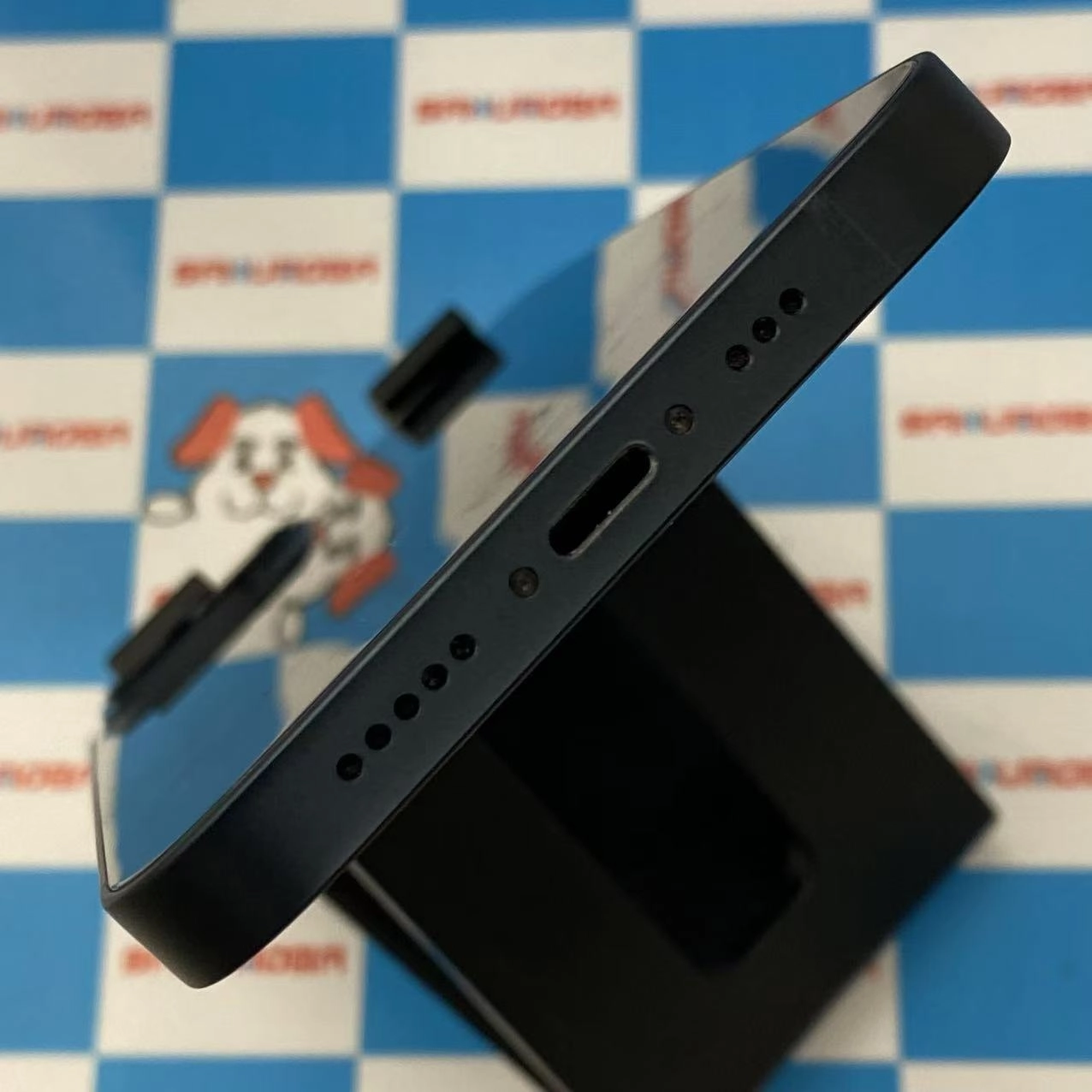 iPhone13 128GB ミッドナイト MLNC3J/A docomo版SIMフリー 美品