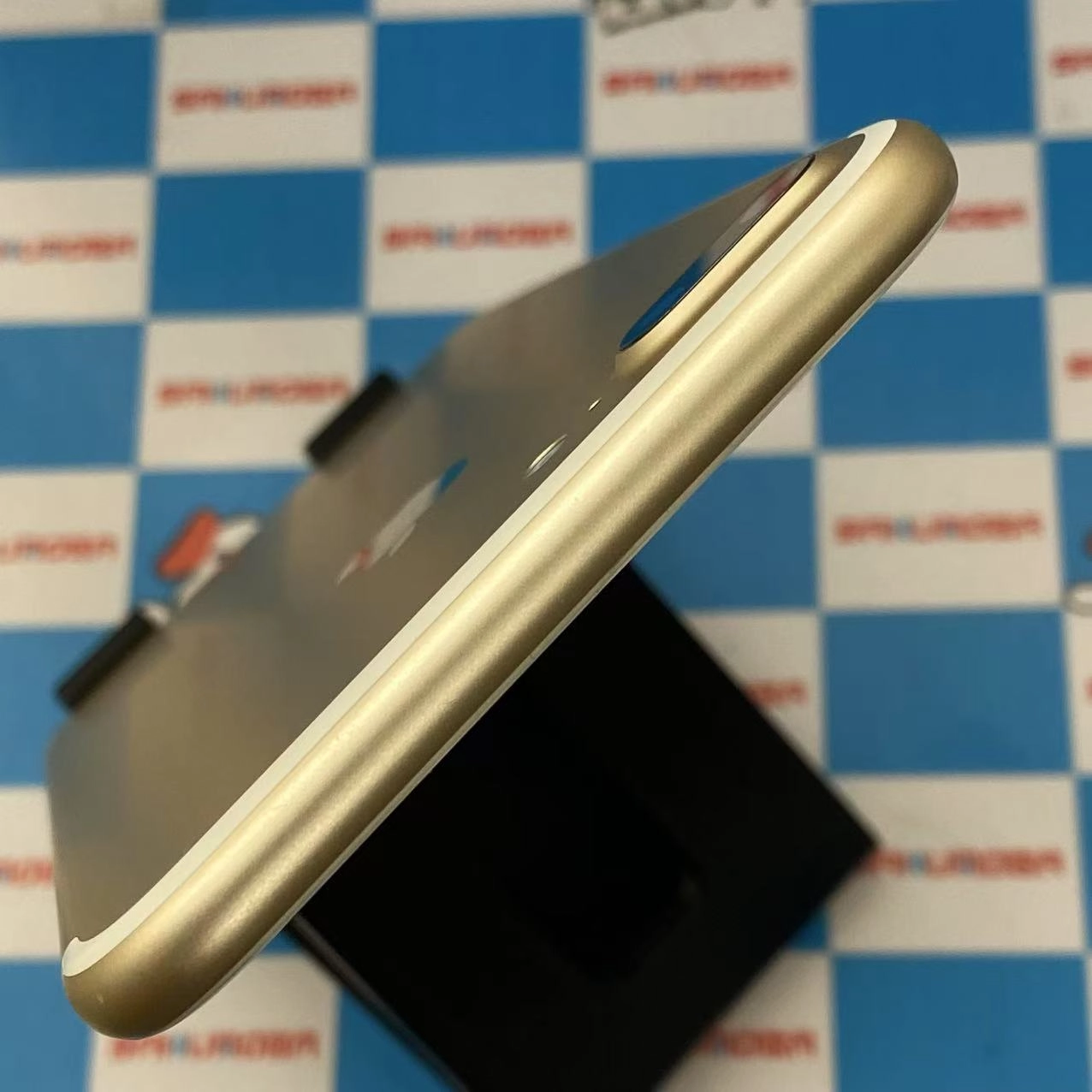 iPhone7 Plus 256GB ゴールド MN6N2J/A SIMロック解除済 au 美品