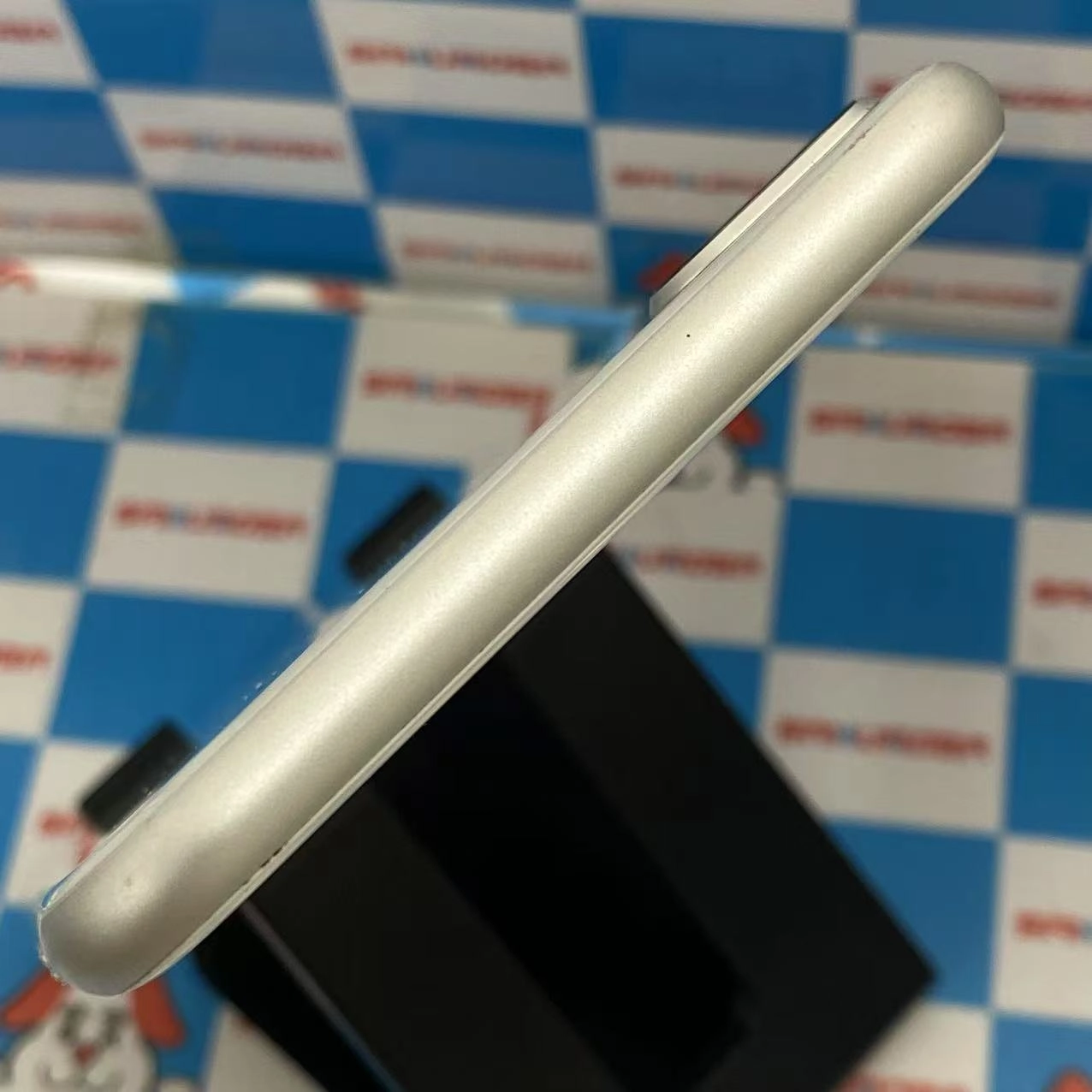 iPhone8 Plus 256GB シルバー MQ9P2J/A SIMロック解除済 docomo 美品