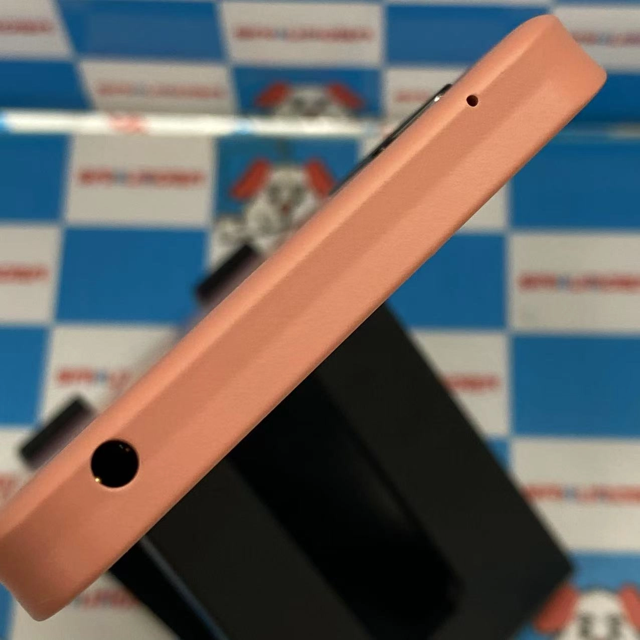 AQUOS wish2 64GB コーラル docomo版SIMフリー 極美品