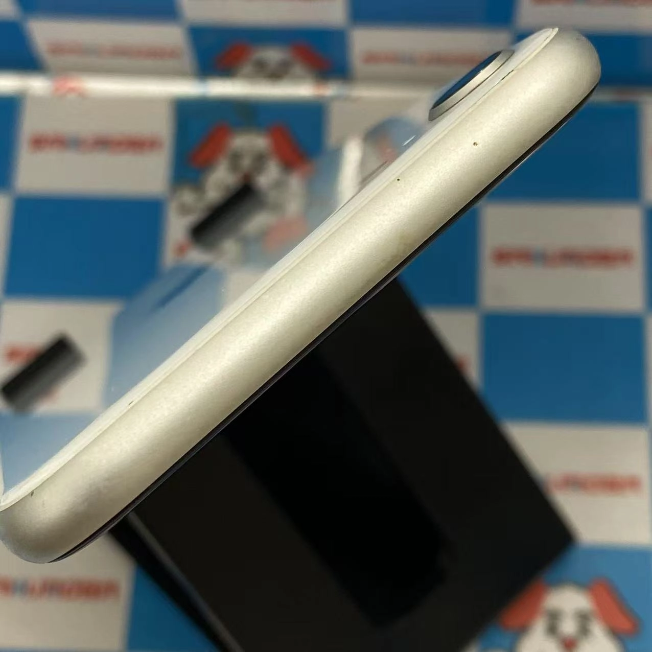 iPhoneSE 第2世代 64GB ホワイト MX9T2J/A SoftBank版SIMフリー