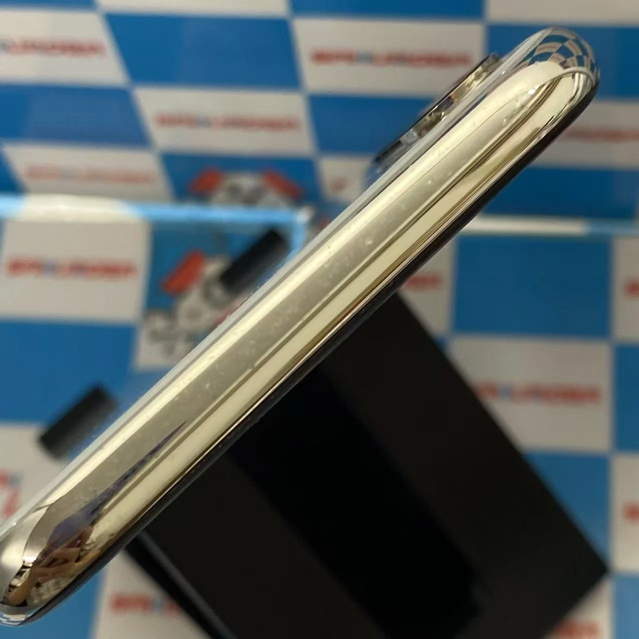 iPhoneX 64GB シルバー MQAY2J/A SIMロック解除済 docomo