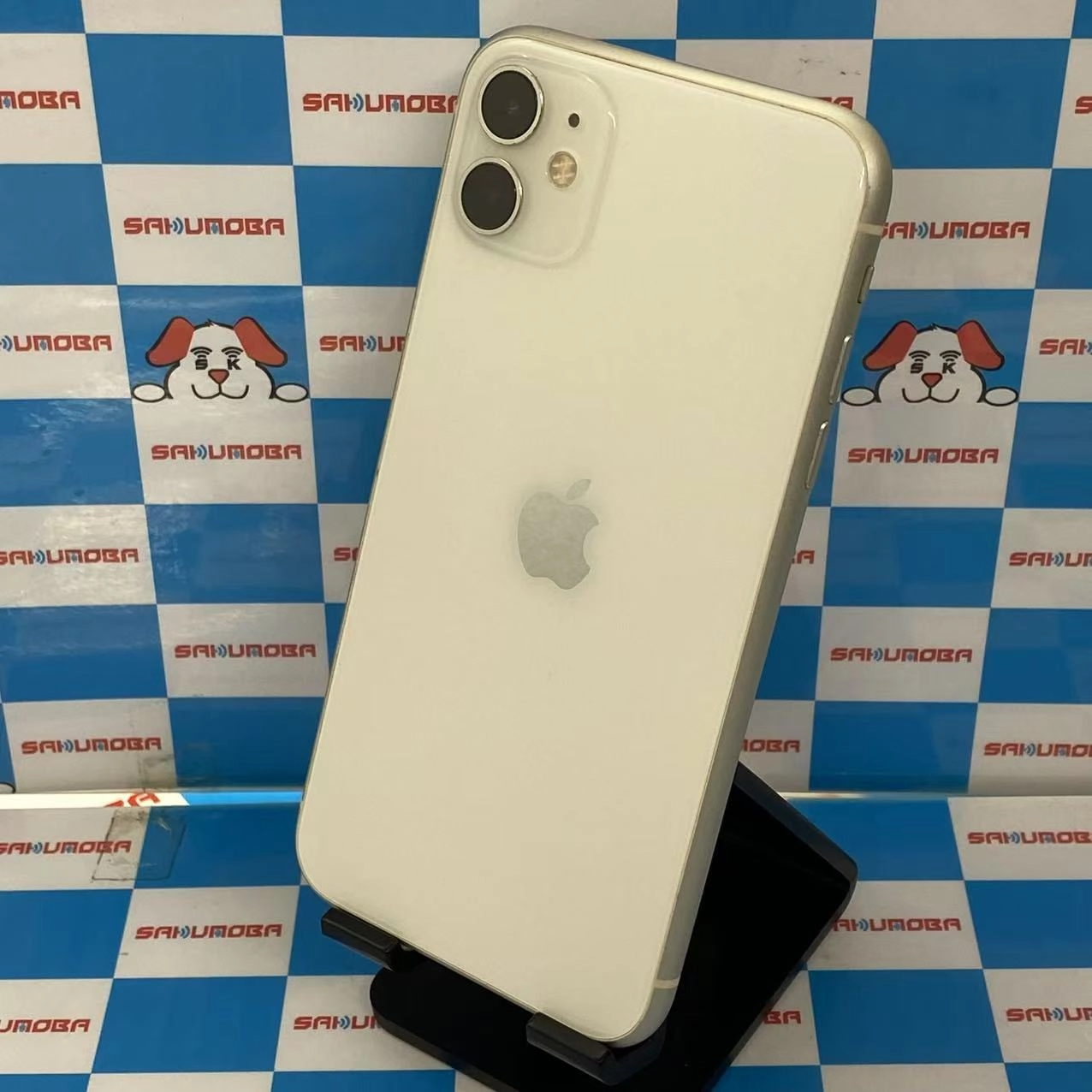 iPhone11 256GB ホワイト MWM82J/A AU版SIMフリー au